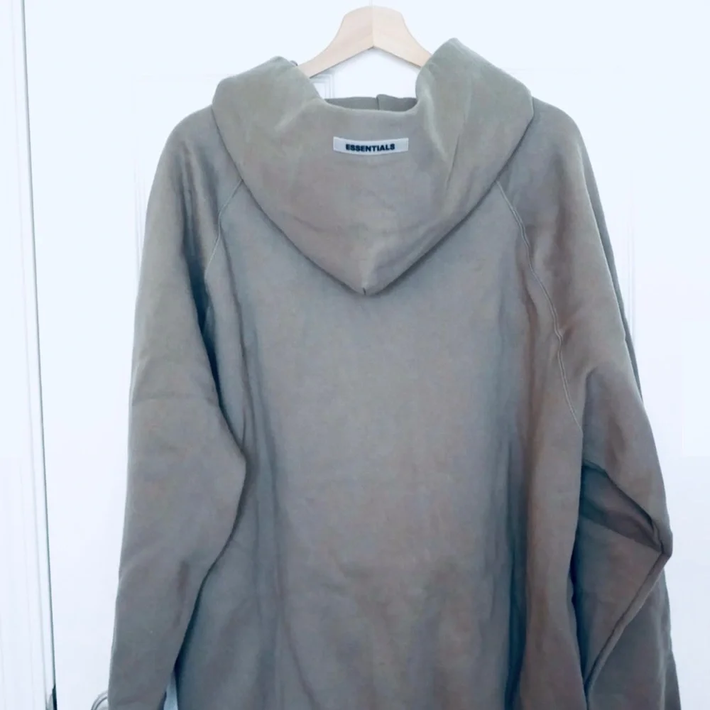 Fear of God Essentials Sweatshirt - Picture 3 of 3